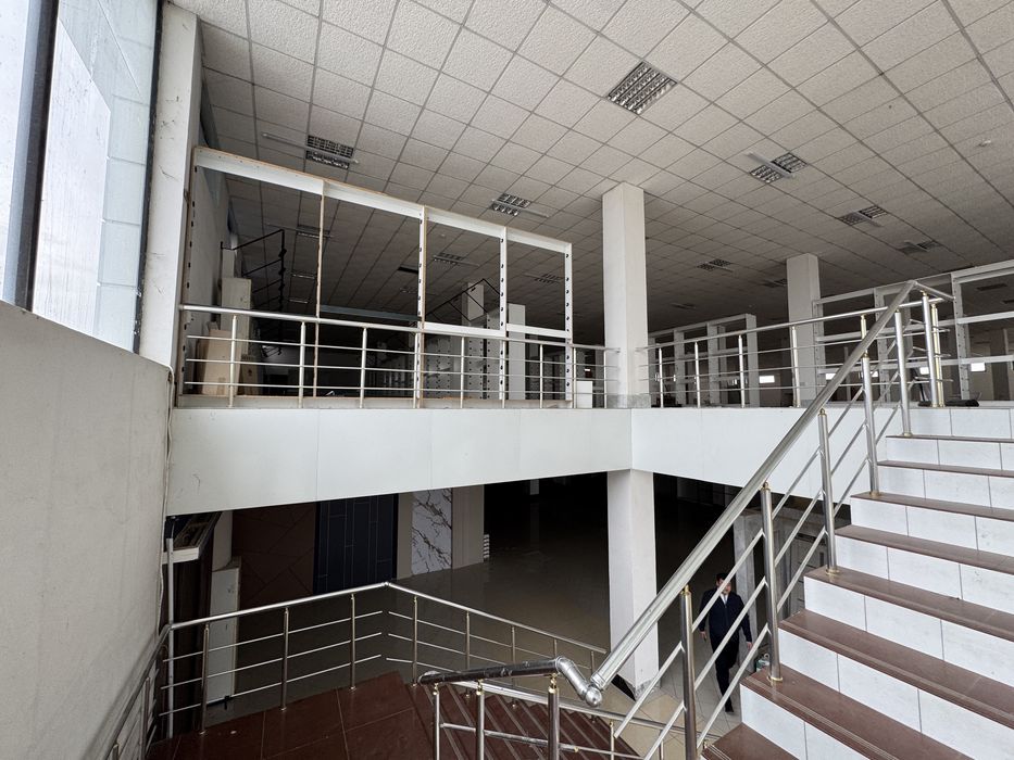 Bino ijaraga beriladi