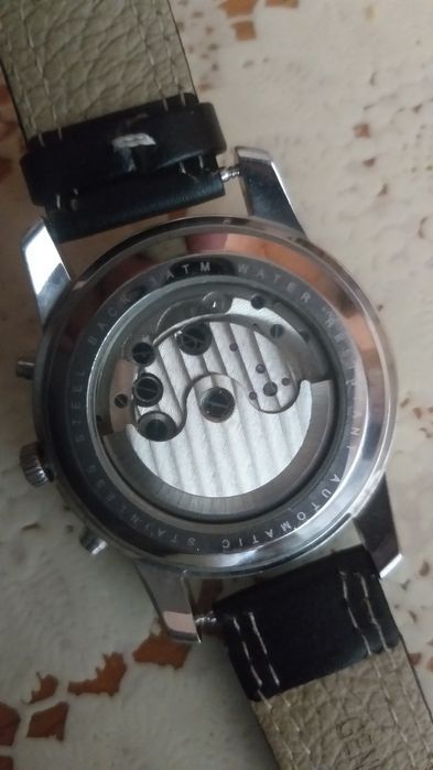 Vand ceas bărbătesc automatic