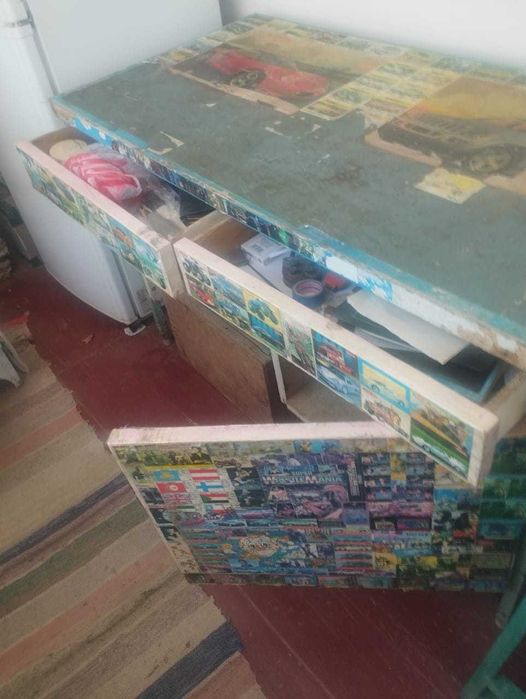 Лабораторный (письменный) стол советского производства