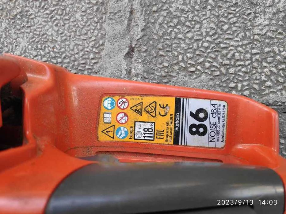 Бензинов верижен трион / моторна резачка Husqvarna 555