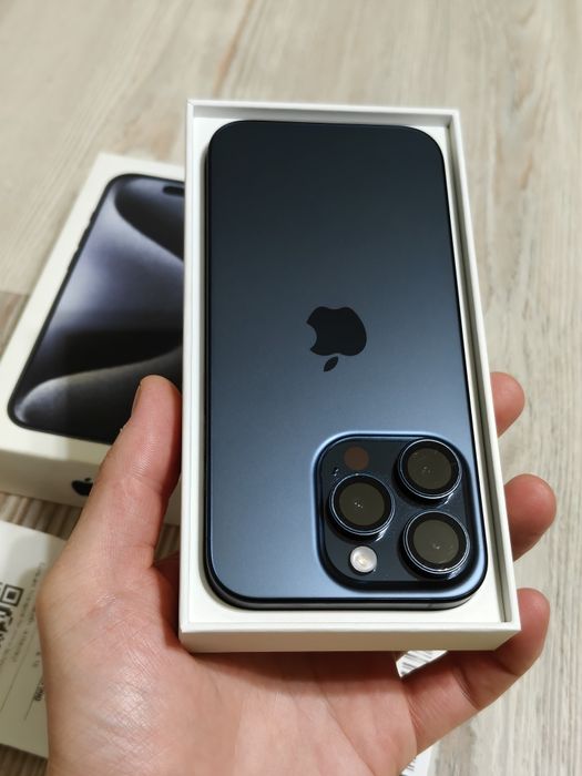 iPhone 15 Pro 256 gb ёмкость 90