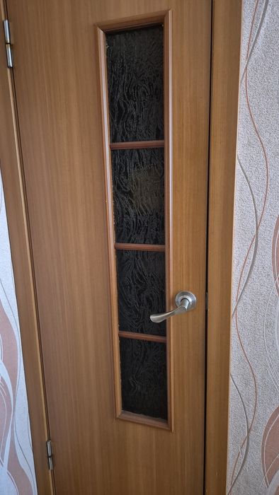 Продам межкомнатные двери