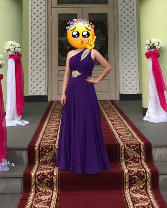 Платье в пол продам