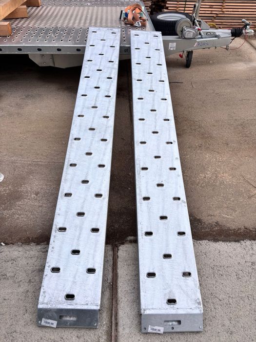 Стоманени пътеки рампи 2.5х30 3.5 т