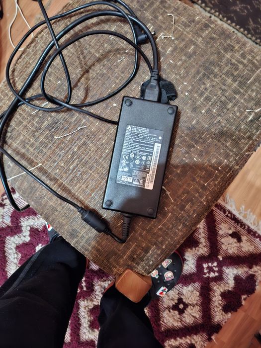 Laptop Gaming MSI GF65 Thin 10SDR-807XRO