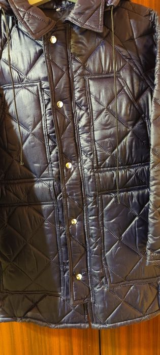 Мъжко зимно яке с качулка.