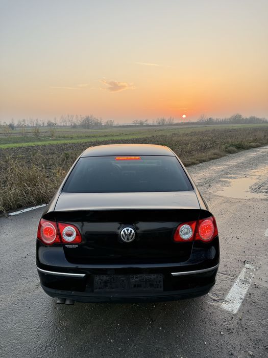 Volkswagen Passat B6 2.0 diesel un singur ax
