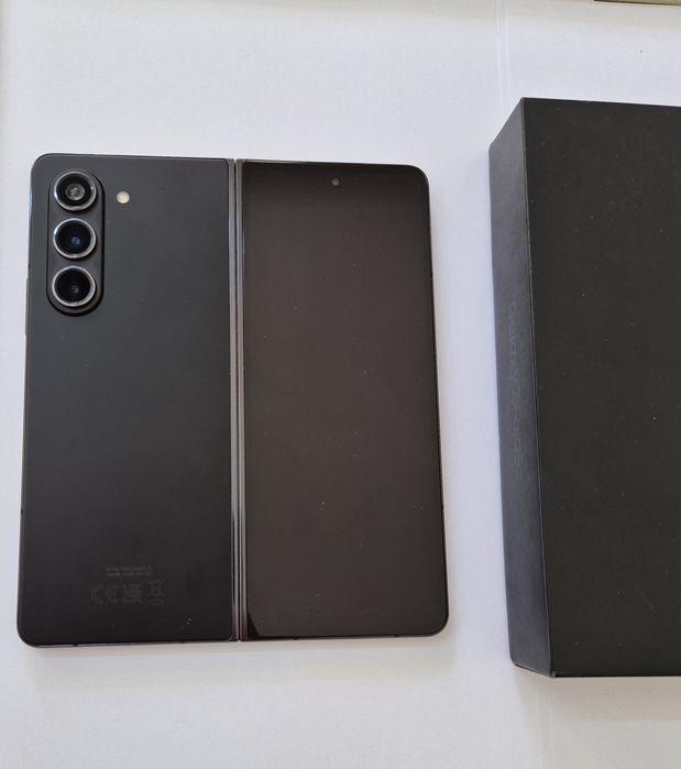 Samsung Z fold 5 256 GB