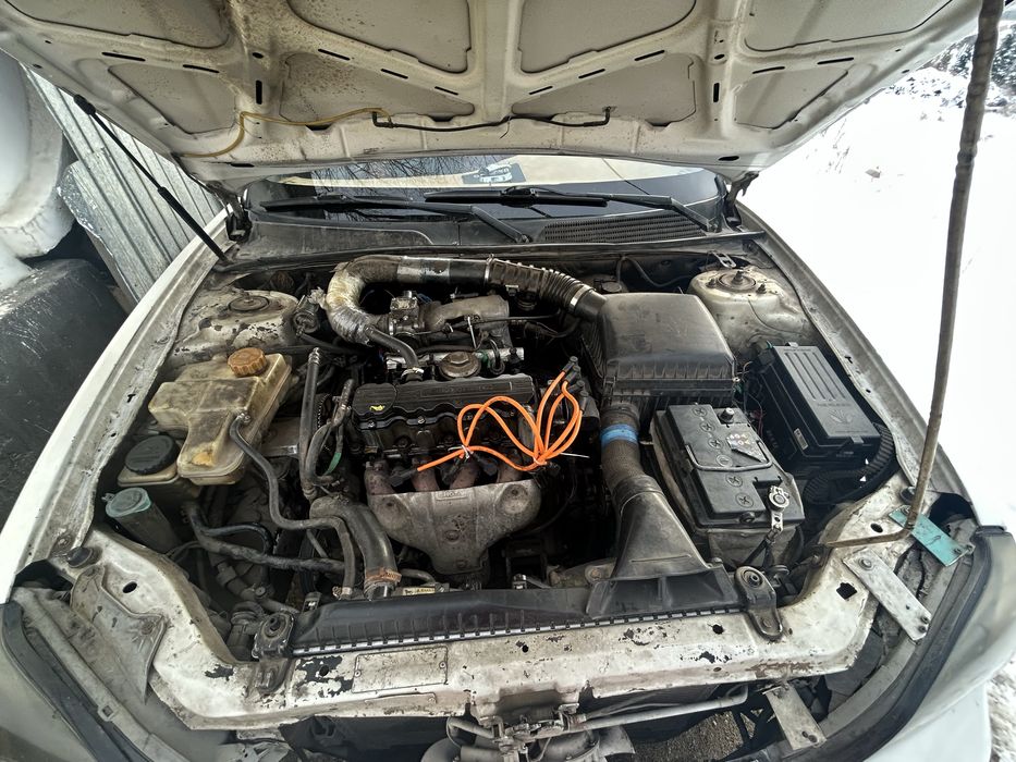 Продам машину Daewoo Magnus