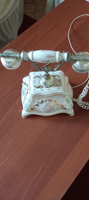 Продам ретро телефон