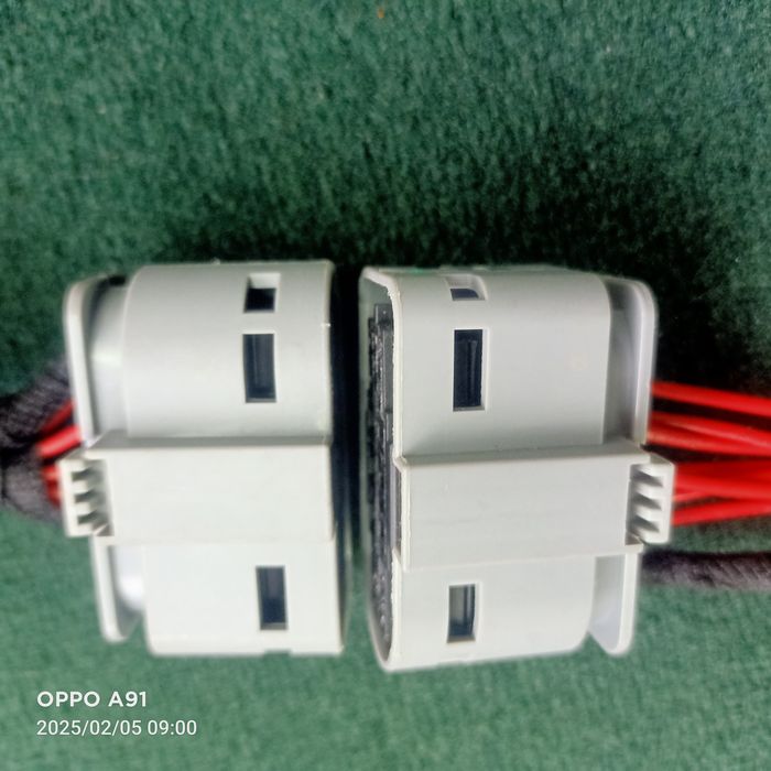 Штекер Мерседес S221