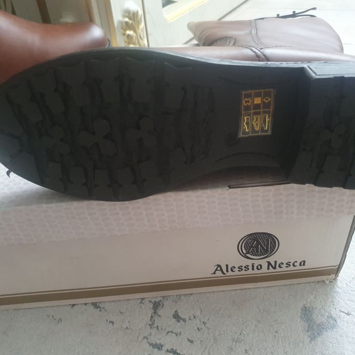 Натуральная кожа,мех.