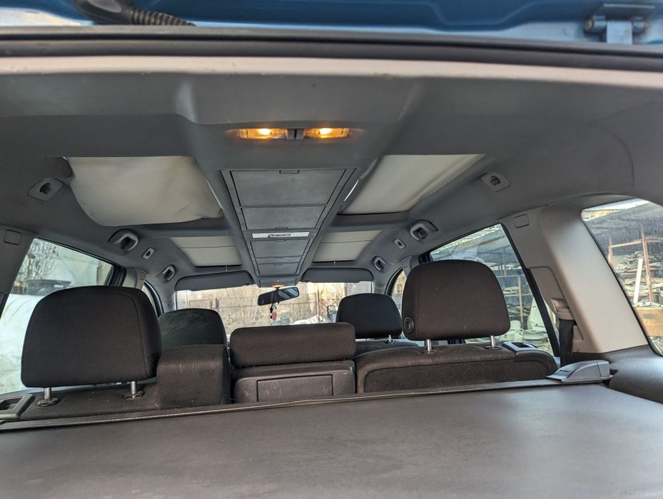 Zafira B на части