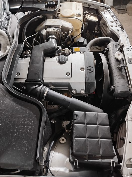 Мерседес w202 c180