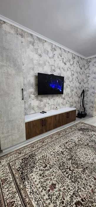 Бузбазар 1/2/4 кирпичный дом Общая площадь 33 кв.м ориентир Анор Банк