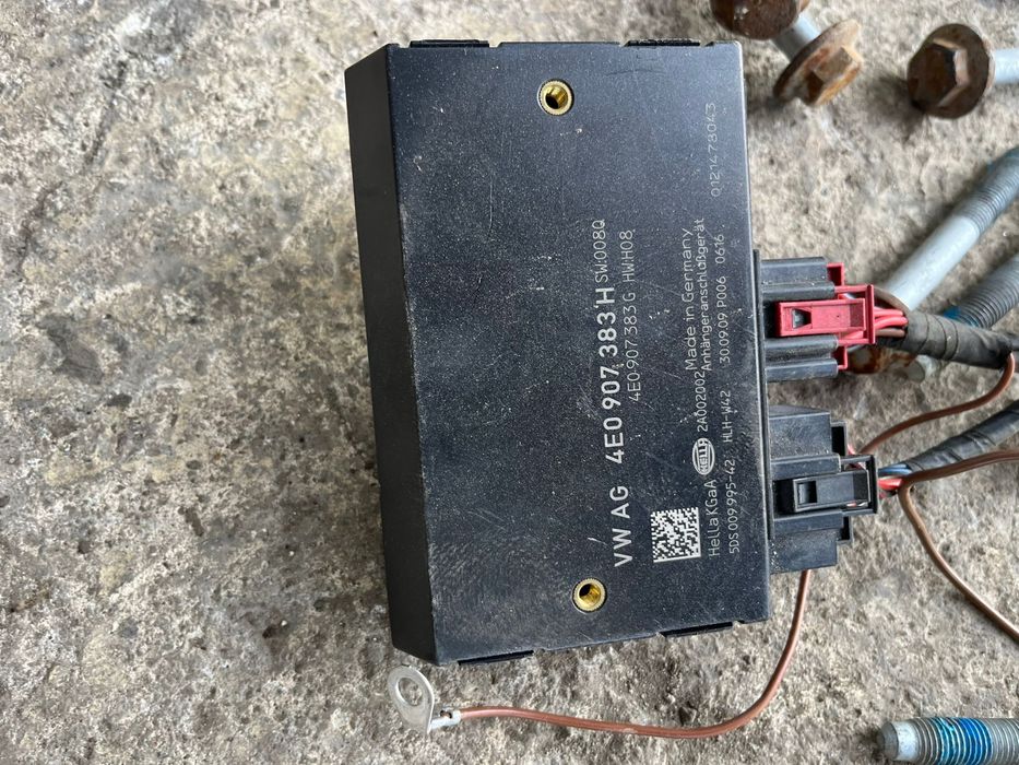 Теглич Багажник Кука за ремарке  Ауди AUDI Q7 4L 4L0092155A