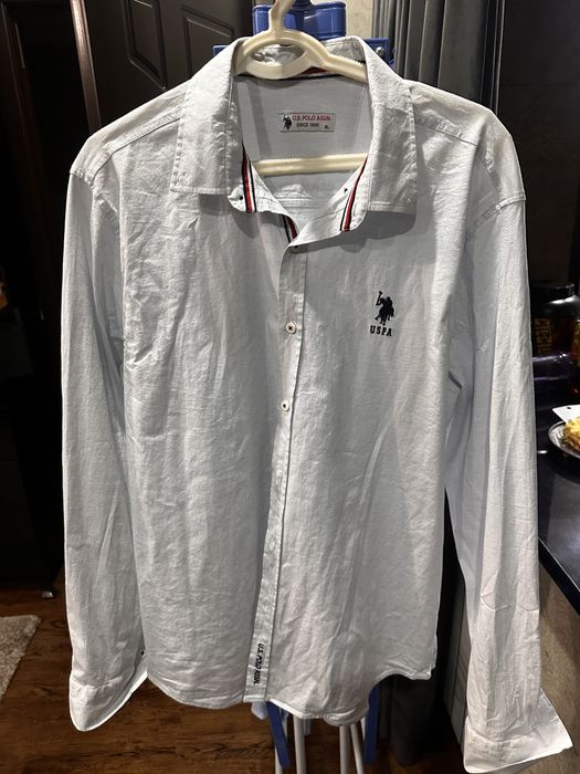 Рубашка отличного качества , купил но не разу не насил.