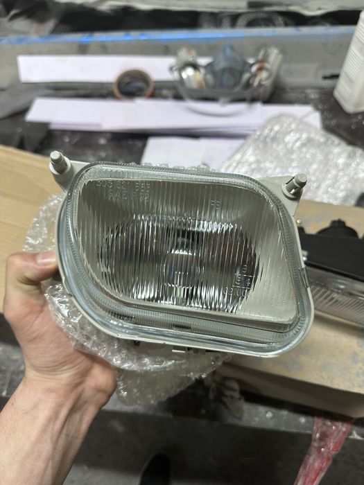 Бампер Mercedes W210 До рест и рестайлинг E50 E55 Carlson Сток