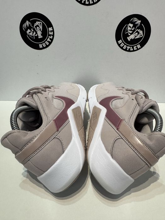 Маратонки NIKE LEGEND .Номер 39