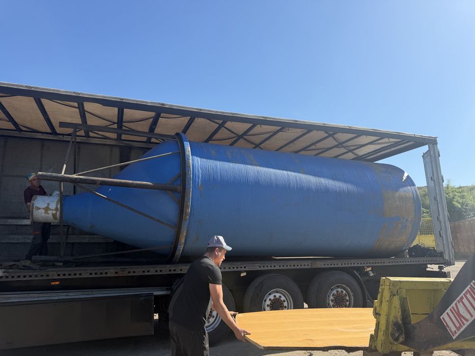 Vand doua silozuri   din fibra 24,000l
