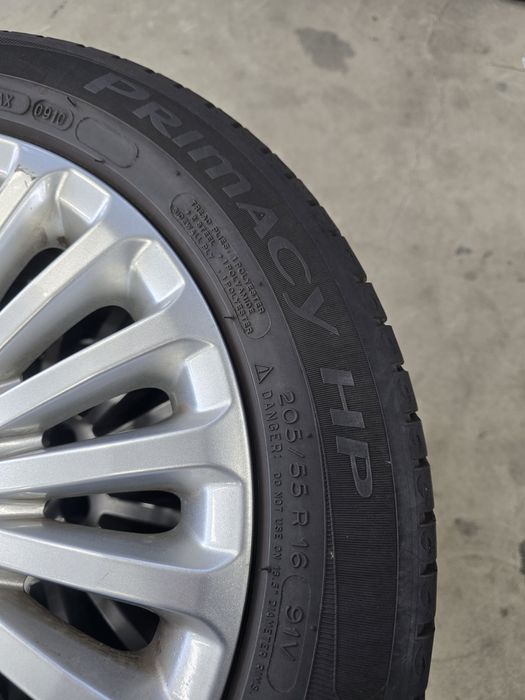 4 Броя 205/55/16 Michelin 2x6,6mm 2x6mm