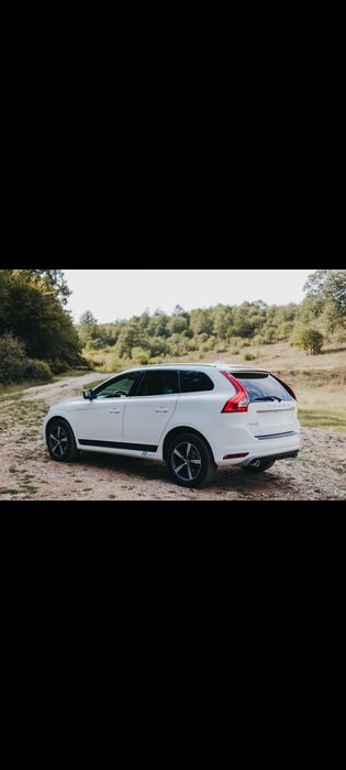 VOLVO XC60 2017 — imagine 3
