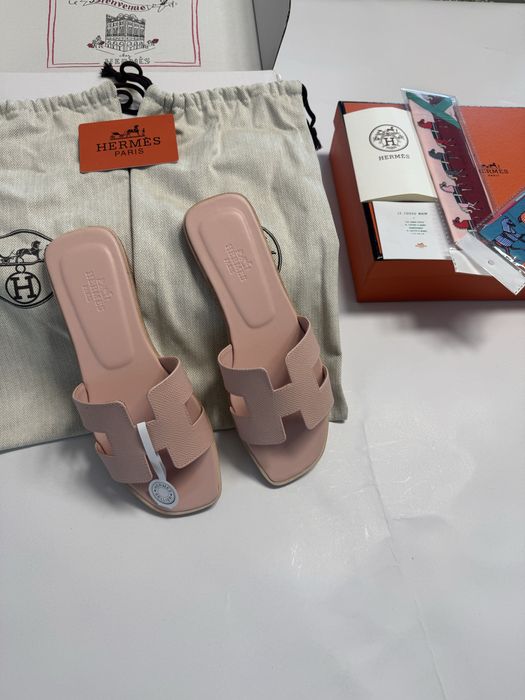 *PREMIUM* Papuci Hermès , Full Box, Mărimi 35/41 , 100% Piele Naturală