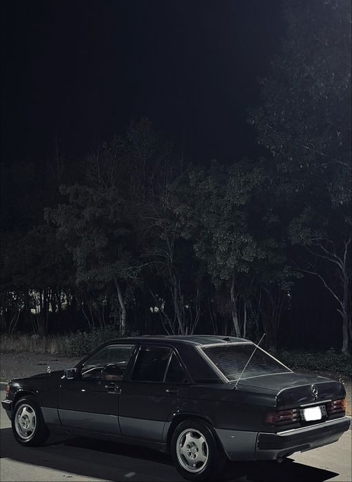Продам Mercedes Benz 190E