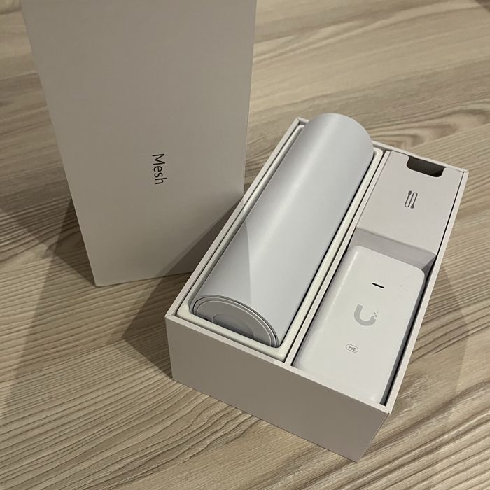 Ubiquiti UniFi U6-Mesh