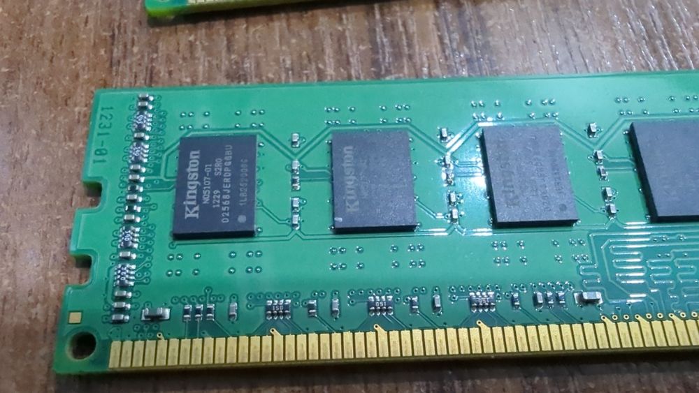 ОЗУ [4GBx4] Kingston