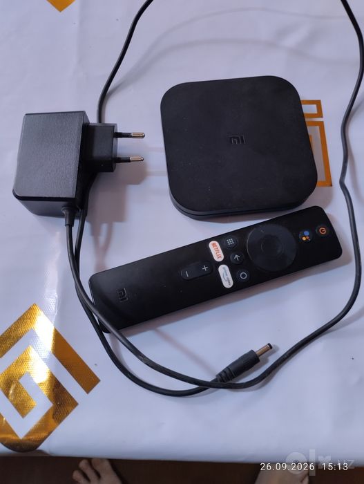 Продам смарт приставка mi box