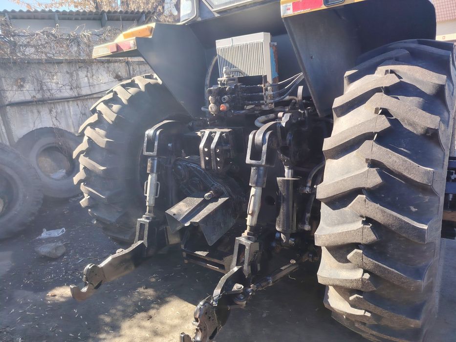 Трактор 2016 года