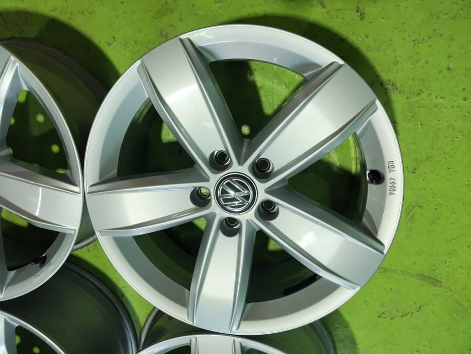 17 5x112 Vw Passat Touran Caddy Tiguan 5х112