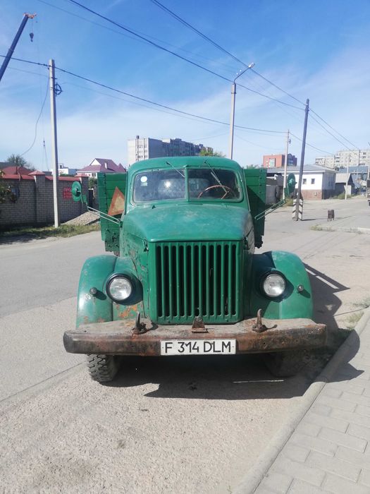 Автомобиль бортовой ГАЗ 51