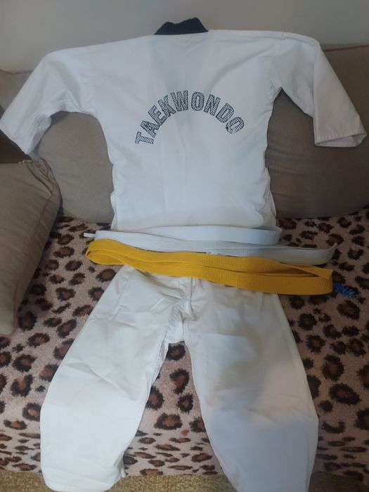Продам форму для тейквандо