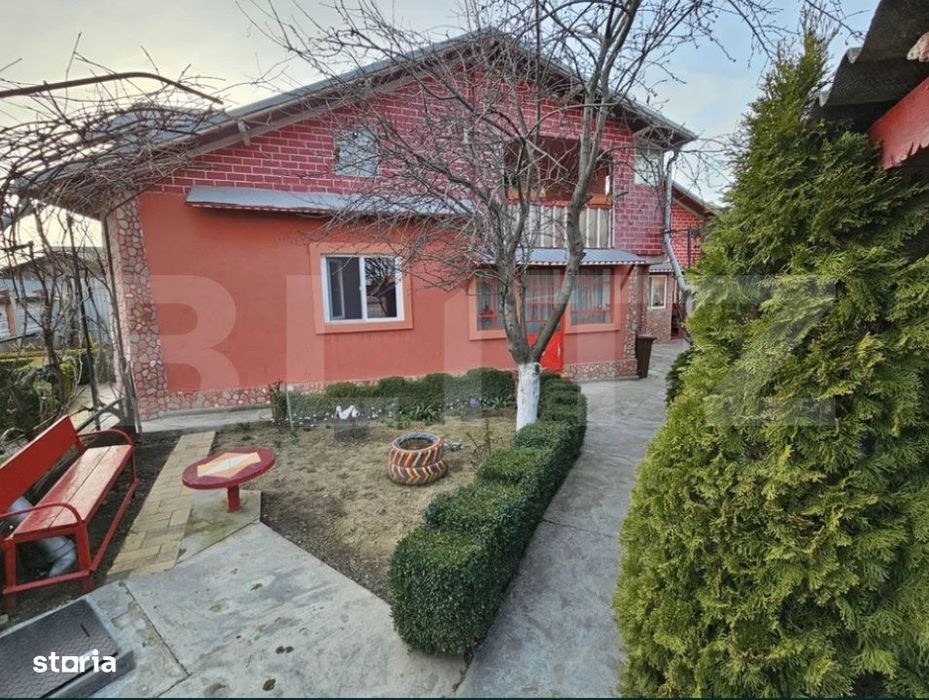 Casa de vanzare, 108 mp, zona Centrala - Strejnicu