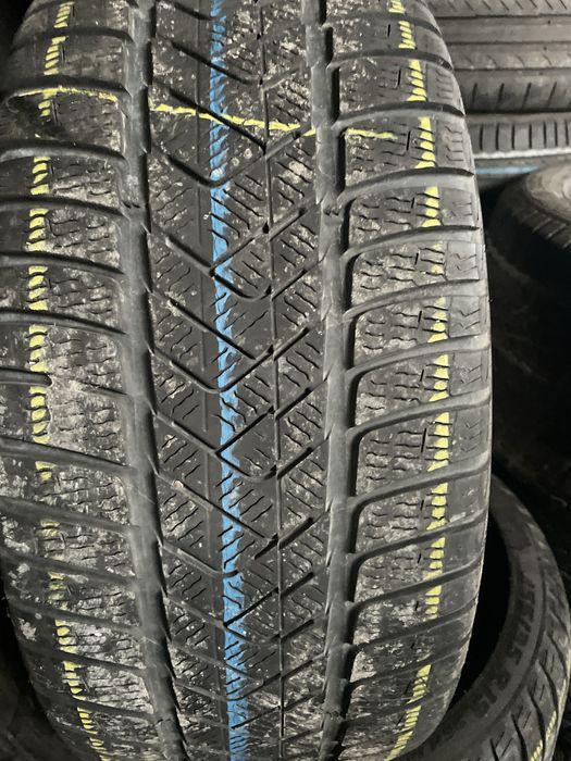 Pirelli set 255/35 R 19 set 225/40 R 19 dot 2022