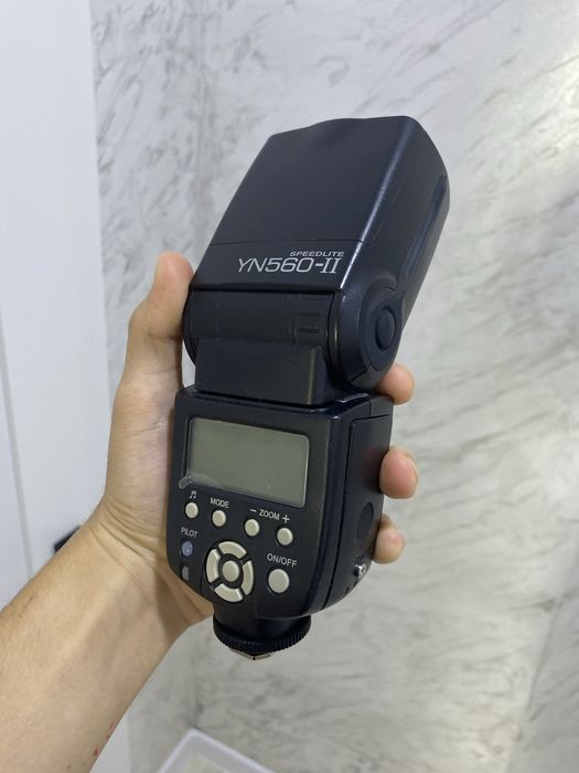 Продам вспышку на canon