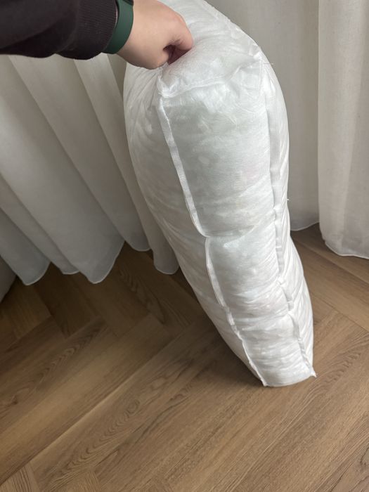 Perne pentru canapea