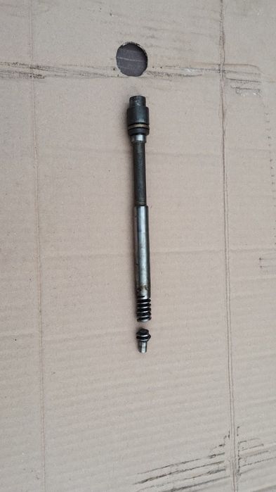 Настолна бормашина българска