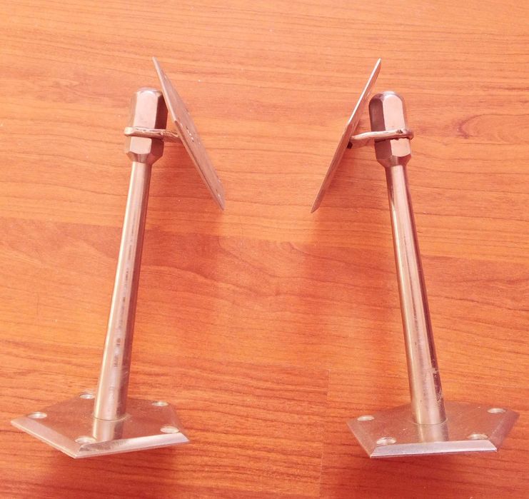 кронштейн для акустики