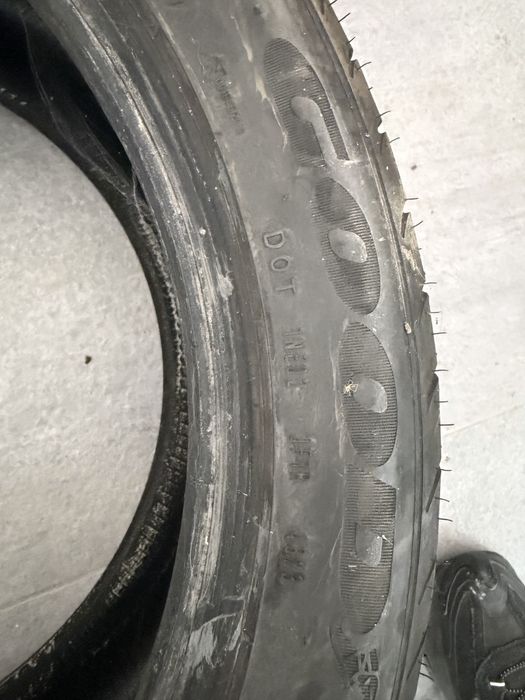 Гуми GOODYEAR 2 бр. 275/40/19 и 2 броя 245/45/19