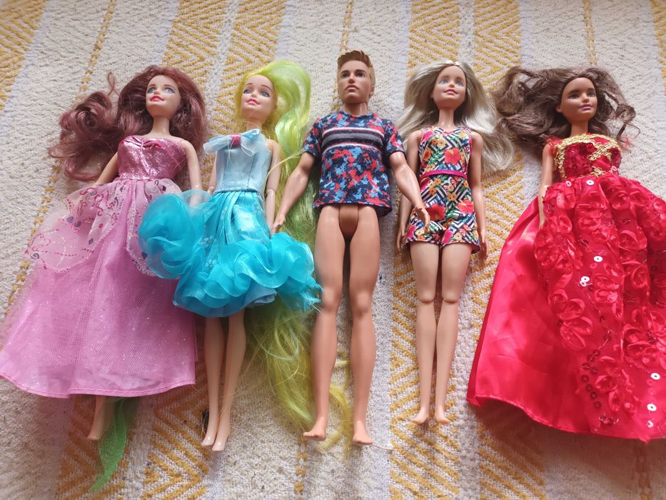 Барбита, Кен, дрешки, 10 - 20 лв.