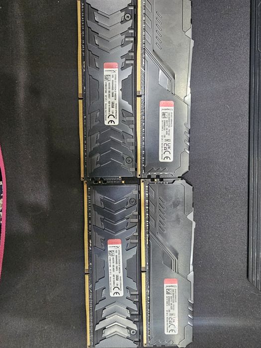 Hyperx predator ram rgb 16x2 и kingston fury 16x2