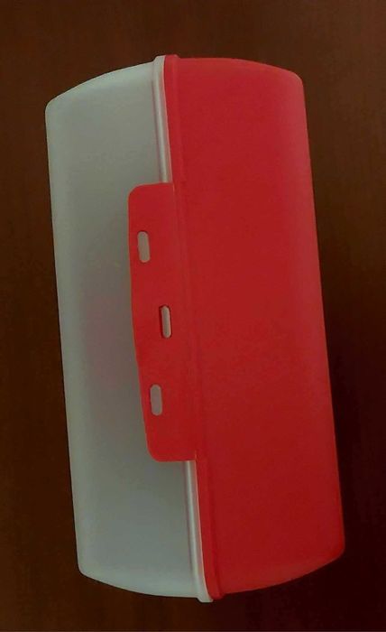 Кутия за храна на Кока Кола.