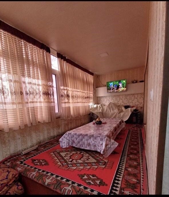 3 xonali uy sotiladi