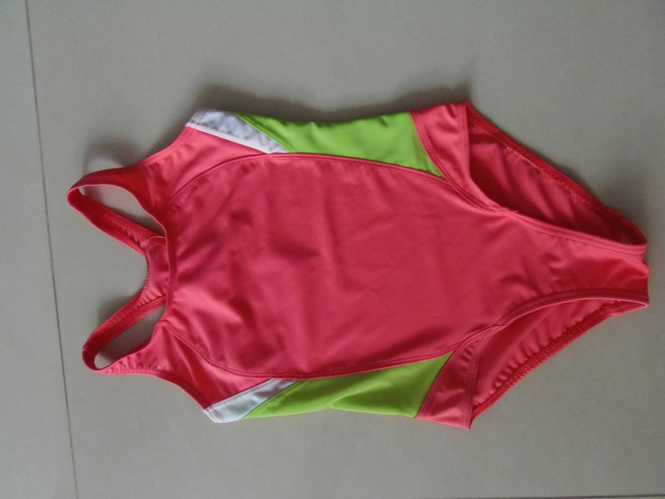 Детски стоки цели бански