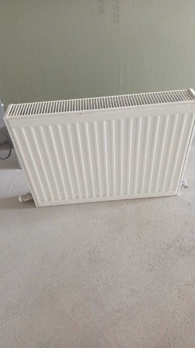 Радиатор большой и маленький
