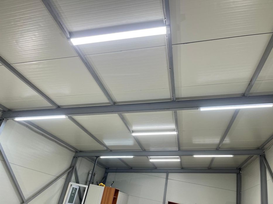 Vând garaj pe teren 300 m2/ accept și variante auto
