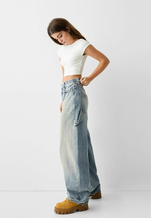 Bershka Дънки Adjustable Wide-Leg Balloon Carpenter Светлосини